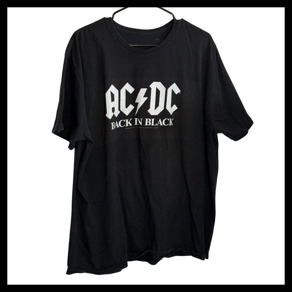 AC/DC Back In Black Graphic T-Shirt Mens 2XL Black Cotton Band Tee Short Sleeve